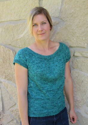 Solitude Jumper Knitting pattern by Hope Vickman | LoveCrafts
