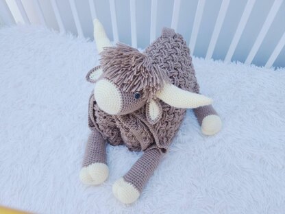 3in1 Highland Cow Folding Baby Blanket