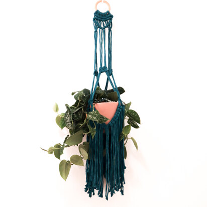 Stitch Happy Deluxe Peacock Plant Hang Macrame Kit