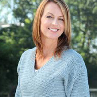 B10 Basic Crochet Pullover - Jumper Crochet Pattern for Women in Valley Yarns Northfield