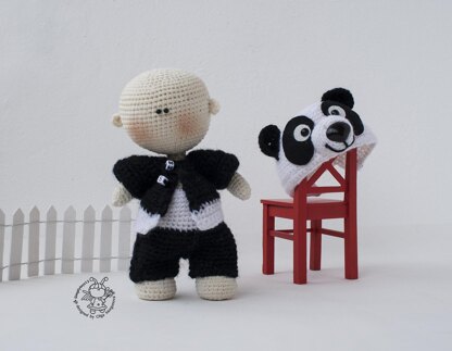 Amigurumi Panda  doll