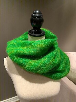 Mohair Don't Care Cowl