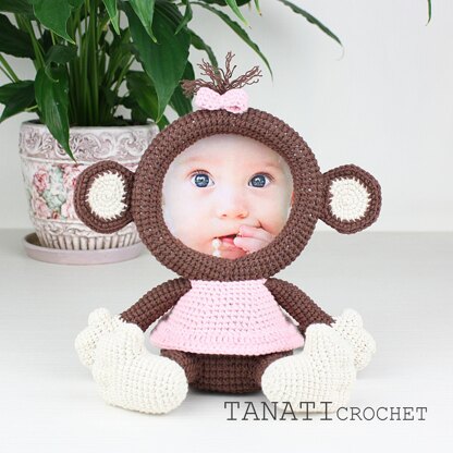 Crochet Pattern of Photo Frame Loving MONKEY