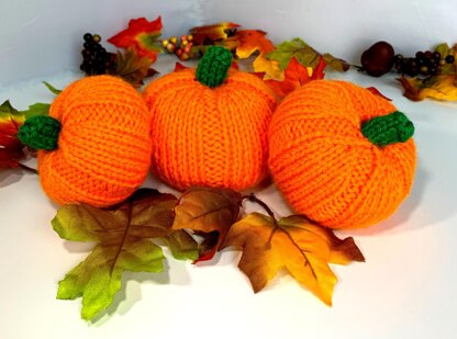 Our Peaceful Pumpkins Table Decorations