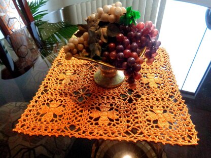 Clover Leaf Doily