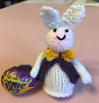 Easter Bunny - Classic Creme Egg Cosy