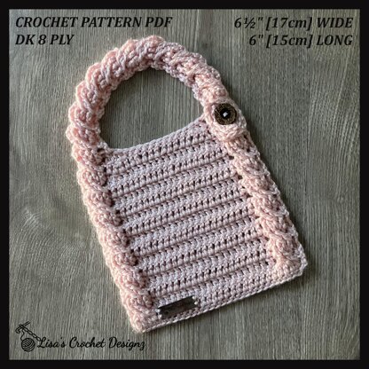 Lola Cabled Baby Bib