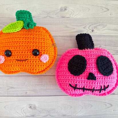 Mini Pumpkin Kawaii Cuddler®