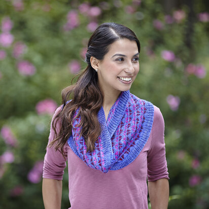 744 Fabienne Cowl - Knitting Pattern for Women in Valley Yarns Northfield Hand-Dyed