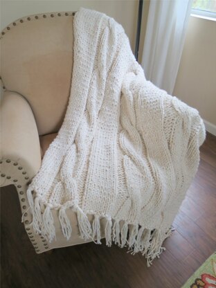 Georgia Throw Chunky Blanket