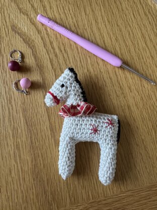 Crochet Scandi Horse