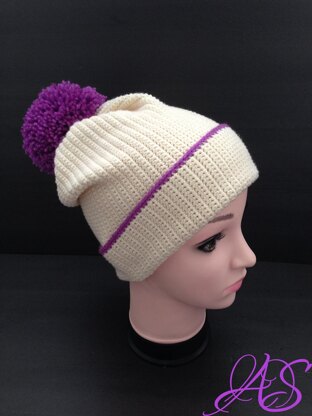 Slouchy Hat Crochet Pattern with Pom Pom