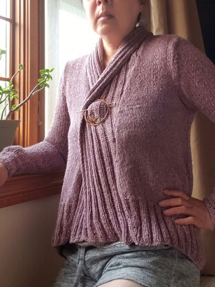 Carrie's Wrap in Aran and modified collar
