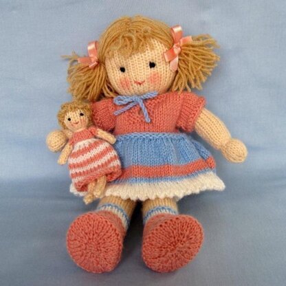 Lulu - Knitted Doll