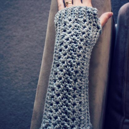 Simple Cable Mitts