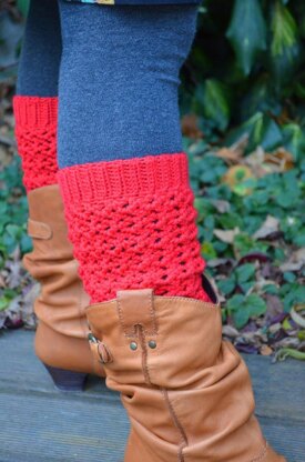 Lacy leg warmers