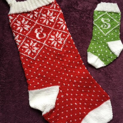 Christmas stockings with initials CKC084