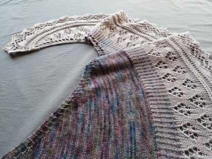 Strawberry fields shawl