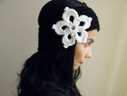 Headband earwarmer with flower