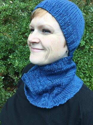 Brynhild Cowl