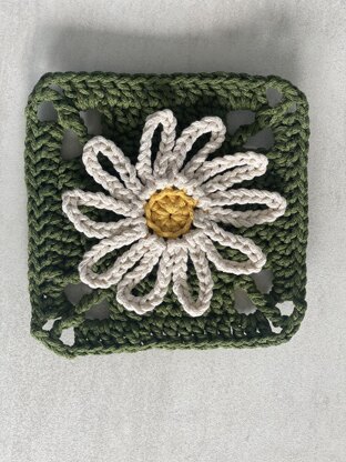 Daisy Granny Square