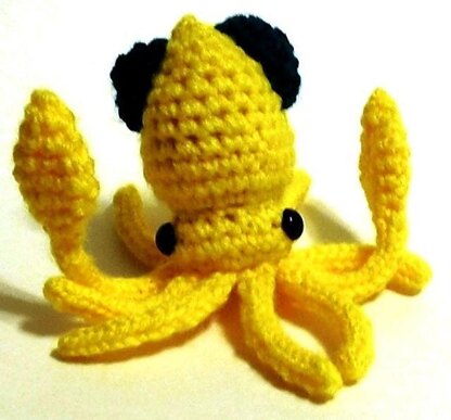 Mini Squid Amigurumi Plush Toy