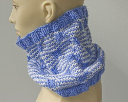 Mosaic Knitting Hat and Cowl