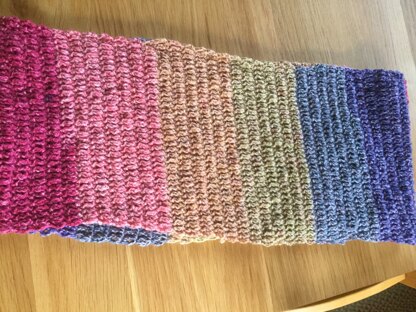 Chain Loop Infinity Scarf