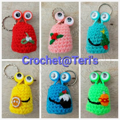 Christmas Googly Eyed Alien Keychains