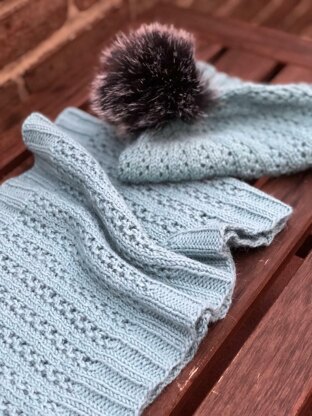 Zephyr Hat & Cowl Set