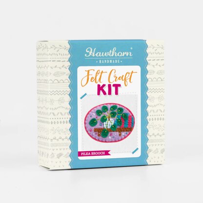 Hawthorn Handmade Pilea Felt Craft Brooch Kit - 8cm 
