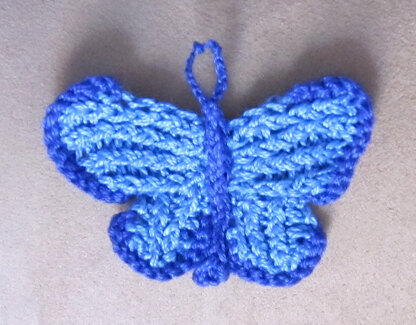 100 Flowers to Knit and Crochet