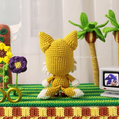 Tails the Fox Amigurumi Crochet Pattern – PDF Digital Download (English)