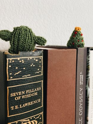 Greenery bookmarks