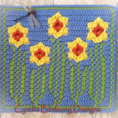 Flower Power series square - Darling Daffodils