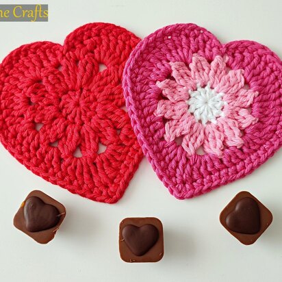 Heart Coasters with Flower Motif for Valentine)