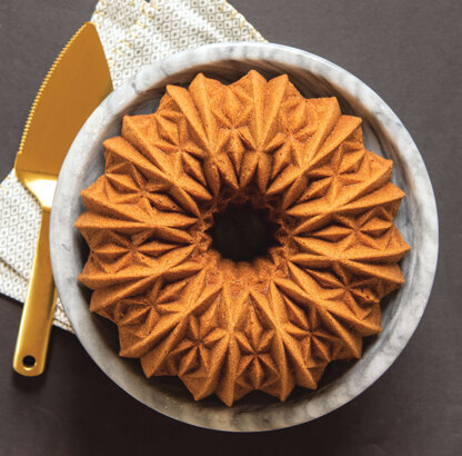 Nordic Ware Cut Crystal Bundt Pan