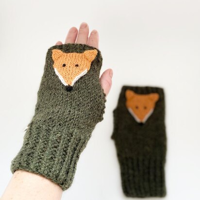 Fox fingerless gloves