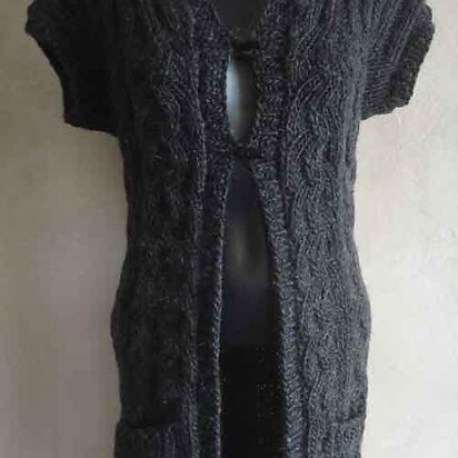 #85 Wavy Textured Hooded Vest