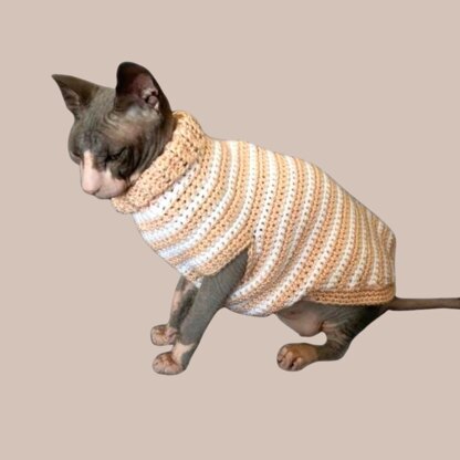 Dog sweater  “Creme stripes”