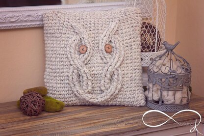 Infinity Crochet Owl Pillow