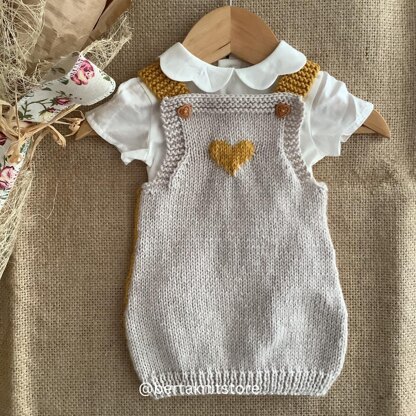 Little Heart Dress Knitting Pattern