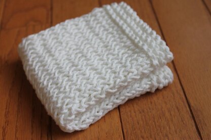 Twisted Stockinette Stitch Dishcloth