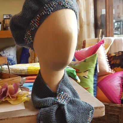 Mosaic beaded beret and scarf - knitting pattern