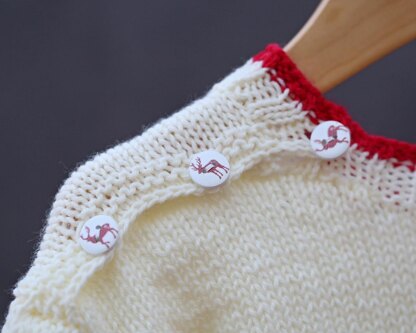 P13 Christmas Robins Jumper Knitting Pattern