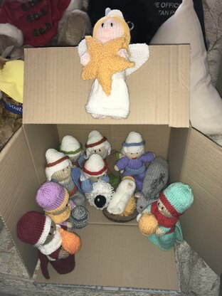 A Knitted Nativity