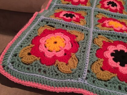 Painted Roses Blanket