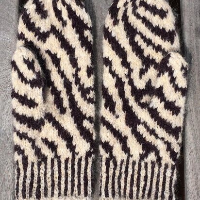 Zebra Mittens