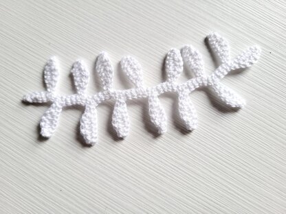 Crochet vine pattern