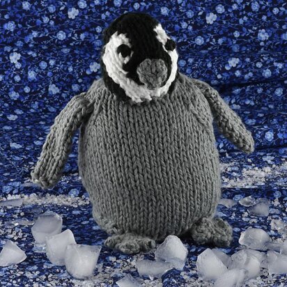 Penny the Emperor Penguin - knitting pattern